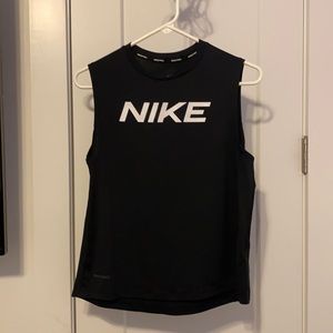 Nike youth boys tank top